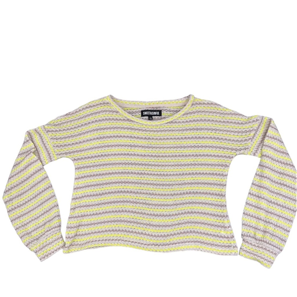 Sweet & Sinful Sz L Top Long Sleeve
Crop Crochet Knit Waffle Thermal